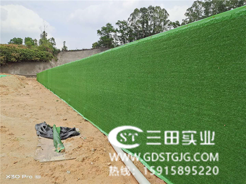 草皮綠植圍擋的安裝注意事項(xiàng)有哪些？