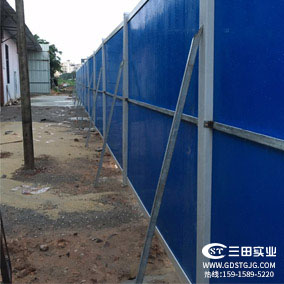 科技大學(xué)PVC圍擋安裝